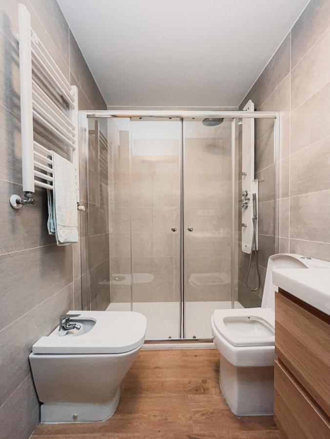 Habitacion En Vivienda Centrica Bilbao Lägenhet Exteriör bild